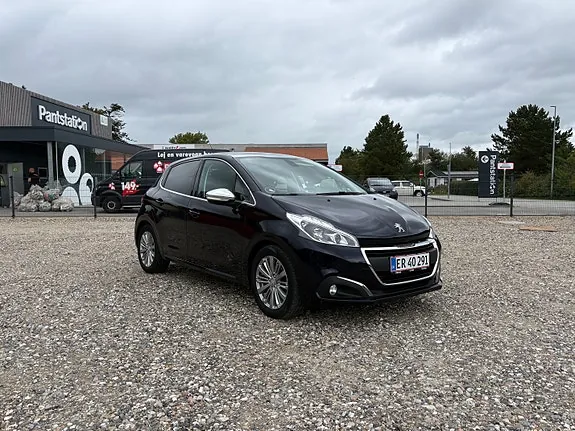 Peugeot 208 2018 photo 2