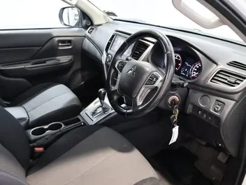 Mitsubishi Triton 2020 photo 4