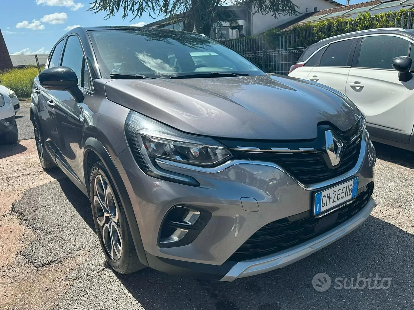 Renault Captur 2023 photo 3