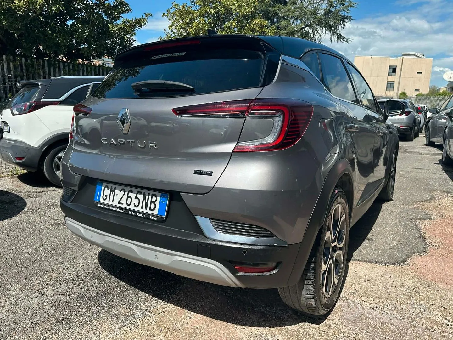 Renault Captur 2023 photo 4