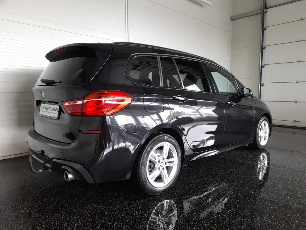 BMW 2 Series 2021 photo 2