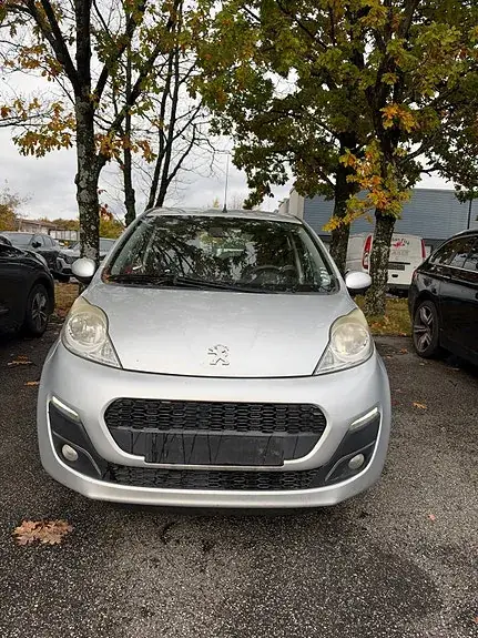 Peugeot 107 2012 photo 3
