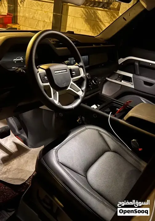 Land Rover Defender 2023 photo 3