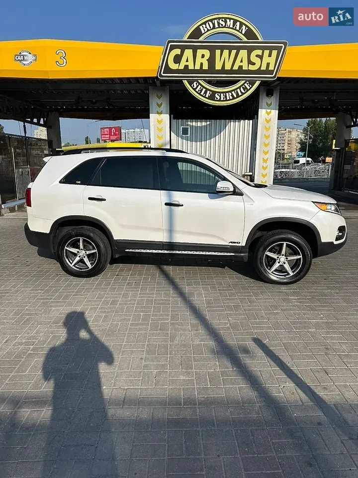 Kia Sorento 2010 photo 4