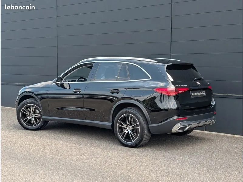 Mercedes-Benz Glc 2023 photo 3