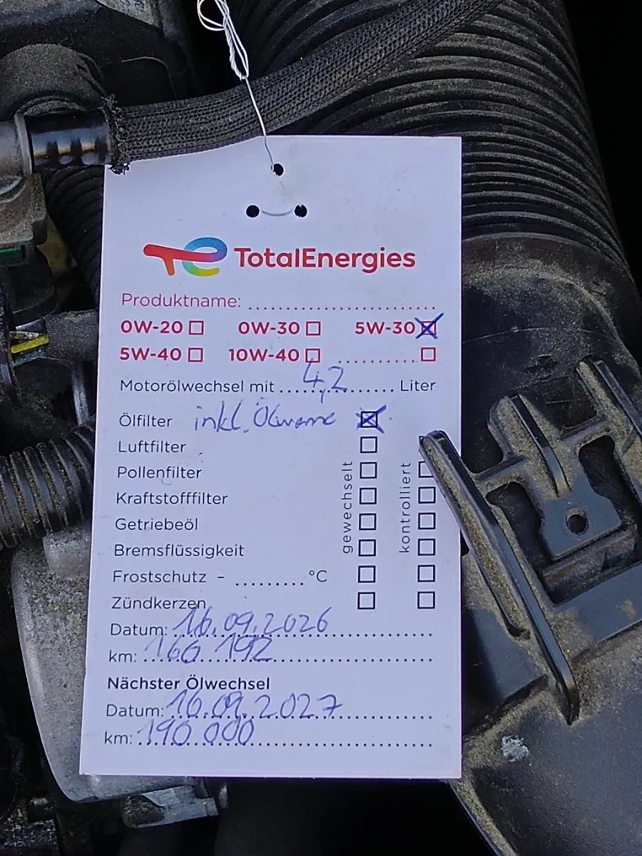 Peugeot 207 2011 photo 2
