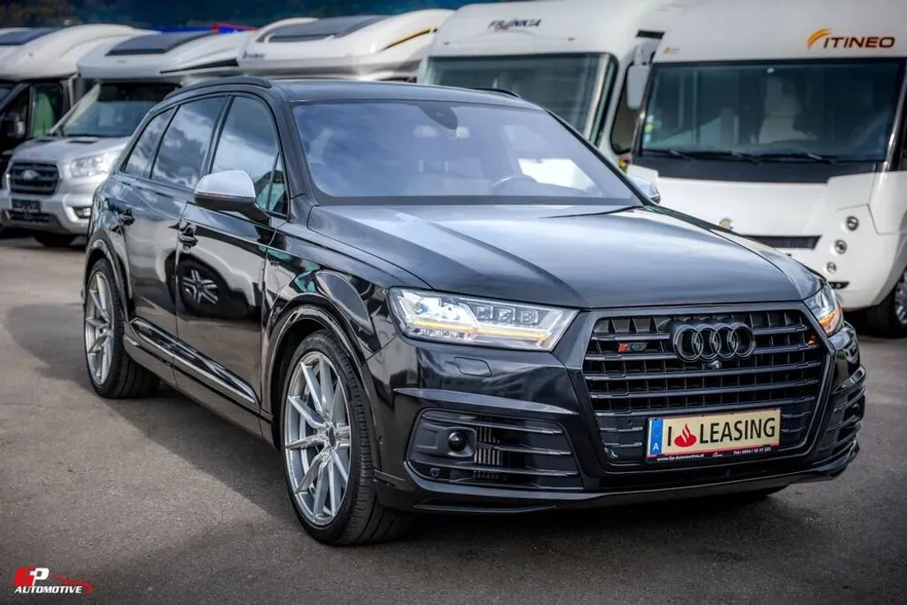Audi Q7 2017 photo 2