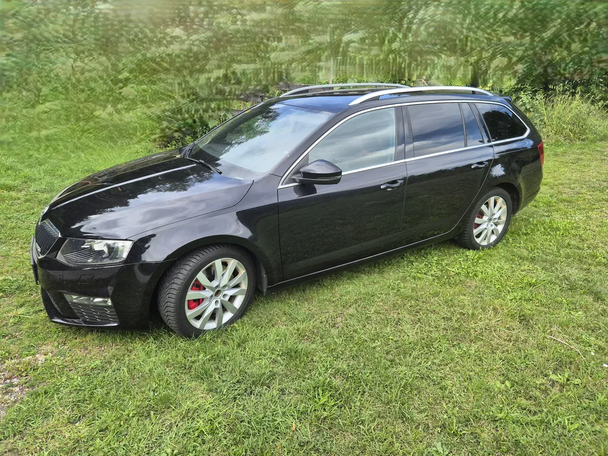 Skoda Octavia 2014 photo 2