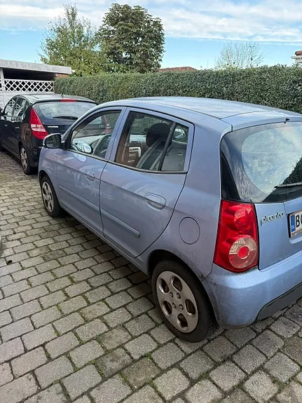 Kia Picanto 2010 photo 2