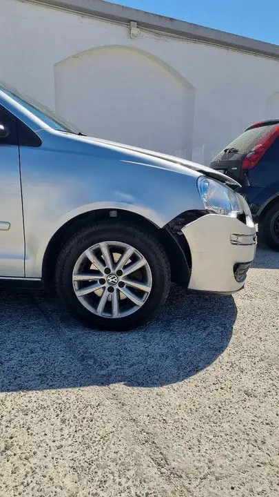 Volkswagen Polo 2006 photo 3