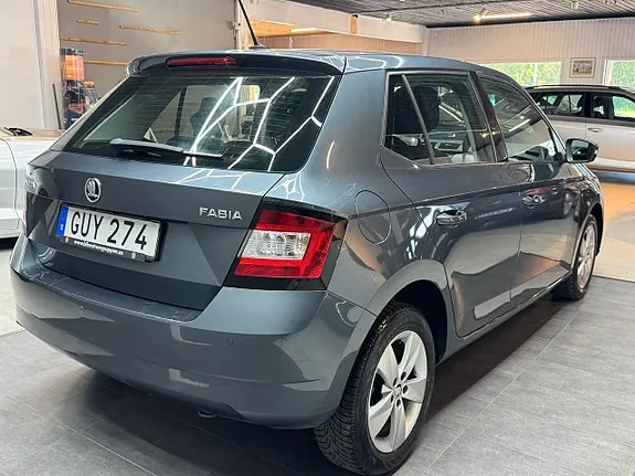 Skoda Fabia 2016 photo 5