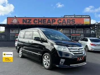 Nissan Serena 2013 photo 2