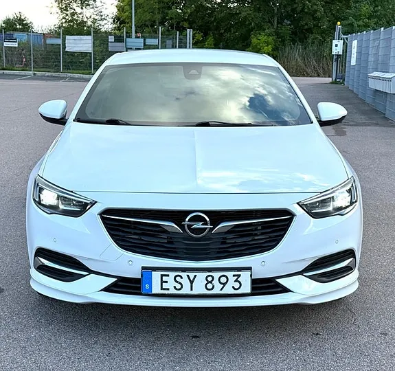 Opel Insignia 2019 photo 2