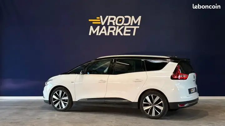 Renault Grand Scenic 2018 photo 3