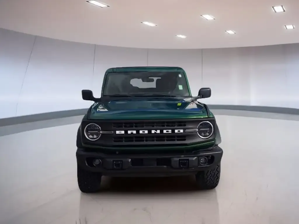 Ford Bronco 2022 photo 2