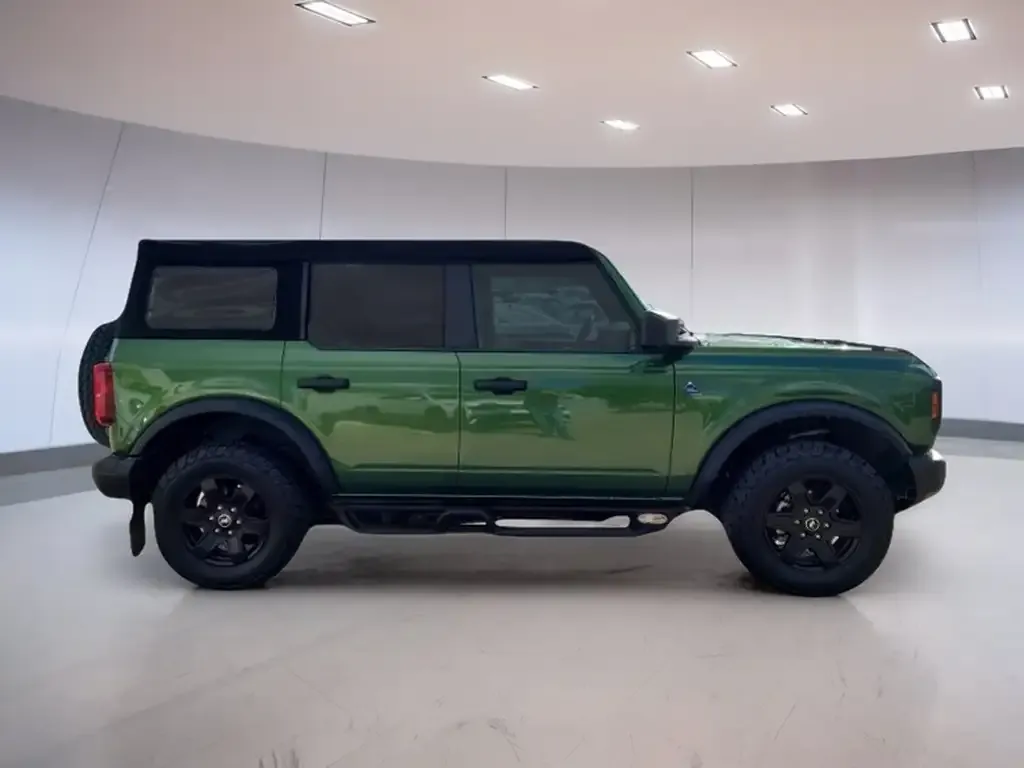Ford Bronco 2022 photo 4