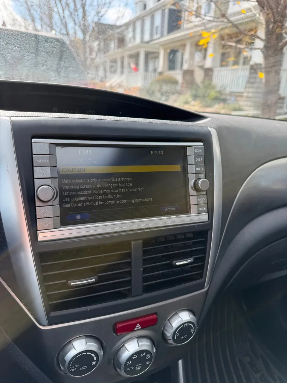 Subaru Forester 2010 photo 5