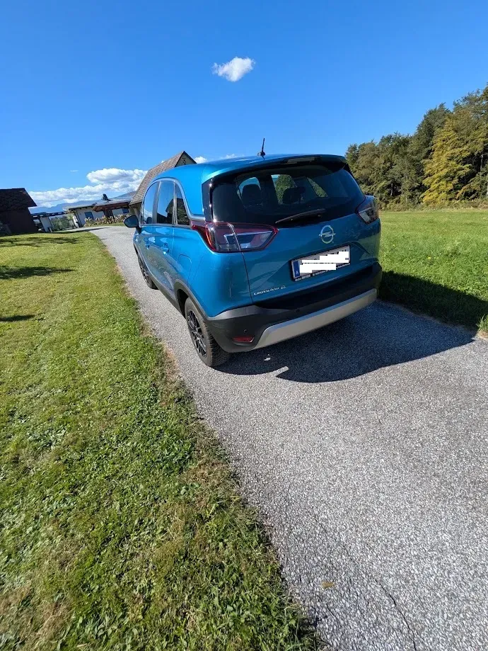 Opel Crossland X 2019 photo 2
