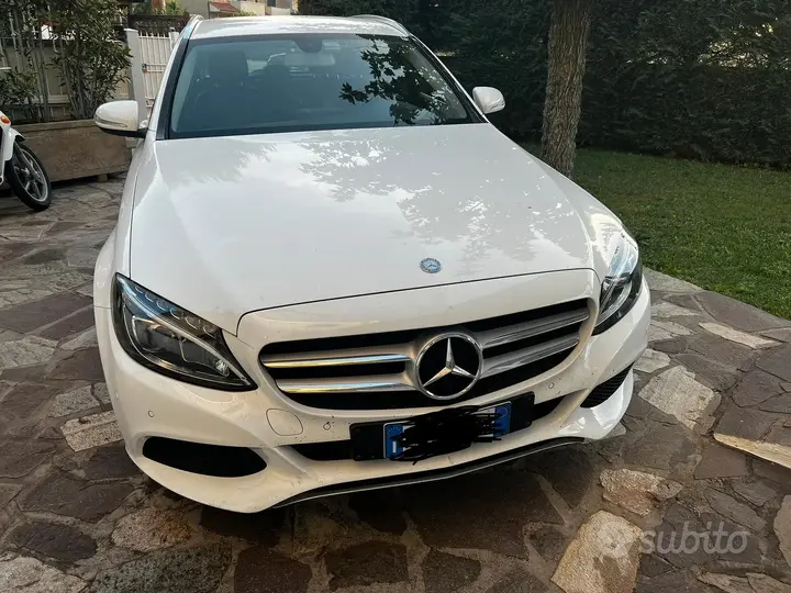 Mercedes-Benz C200 2015 photo 2