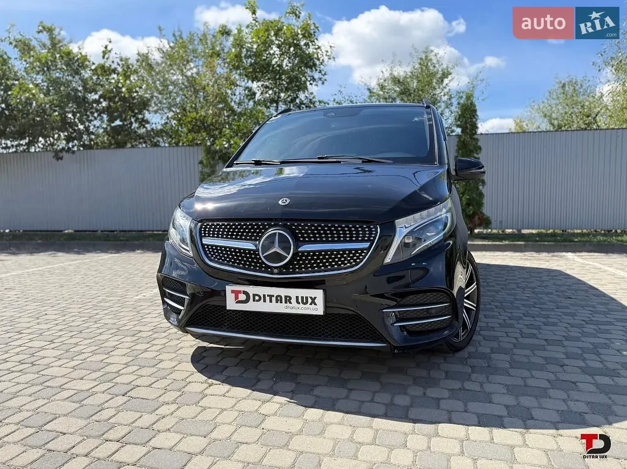 Mercedes-Benz V-Class 2019 photo 4