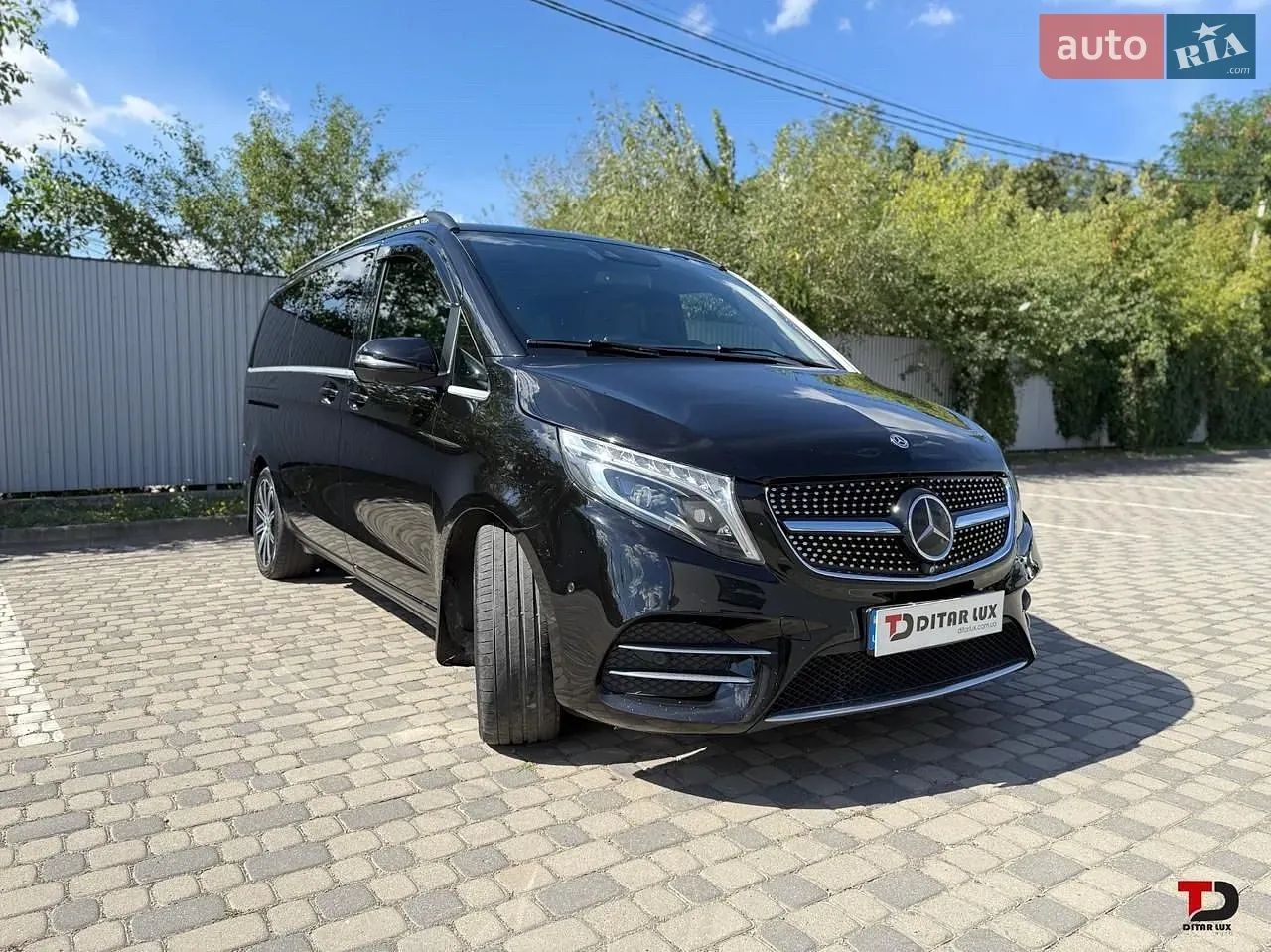 Mercedes-Benz V-Class 2019 photo 5