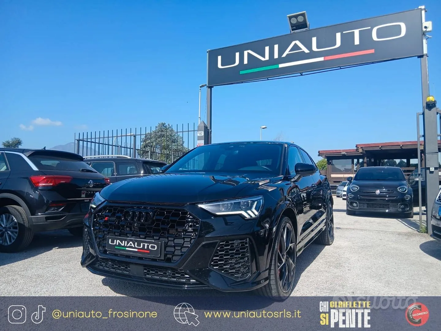 Audi Q3 2023 photo 2