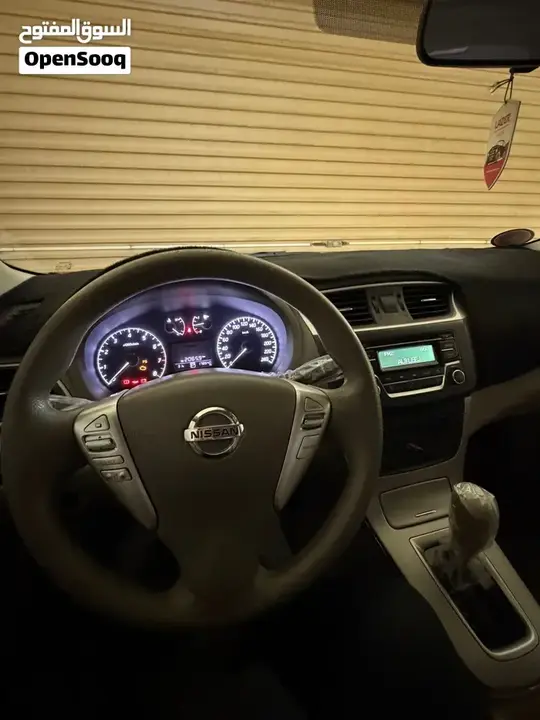 Nissan Sentra 2016 photo 2