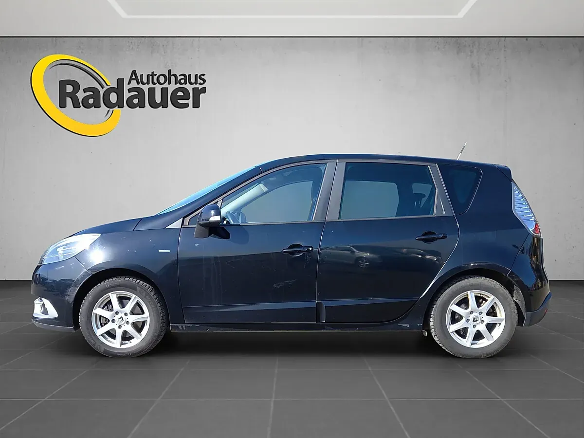 Renault Scenic 2015 photo 2
