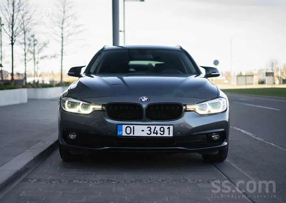 BMW 320D 2017 photo 3