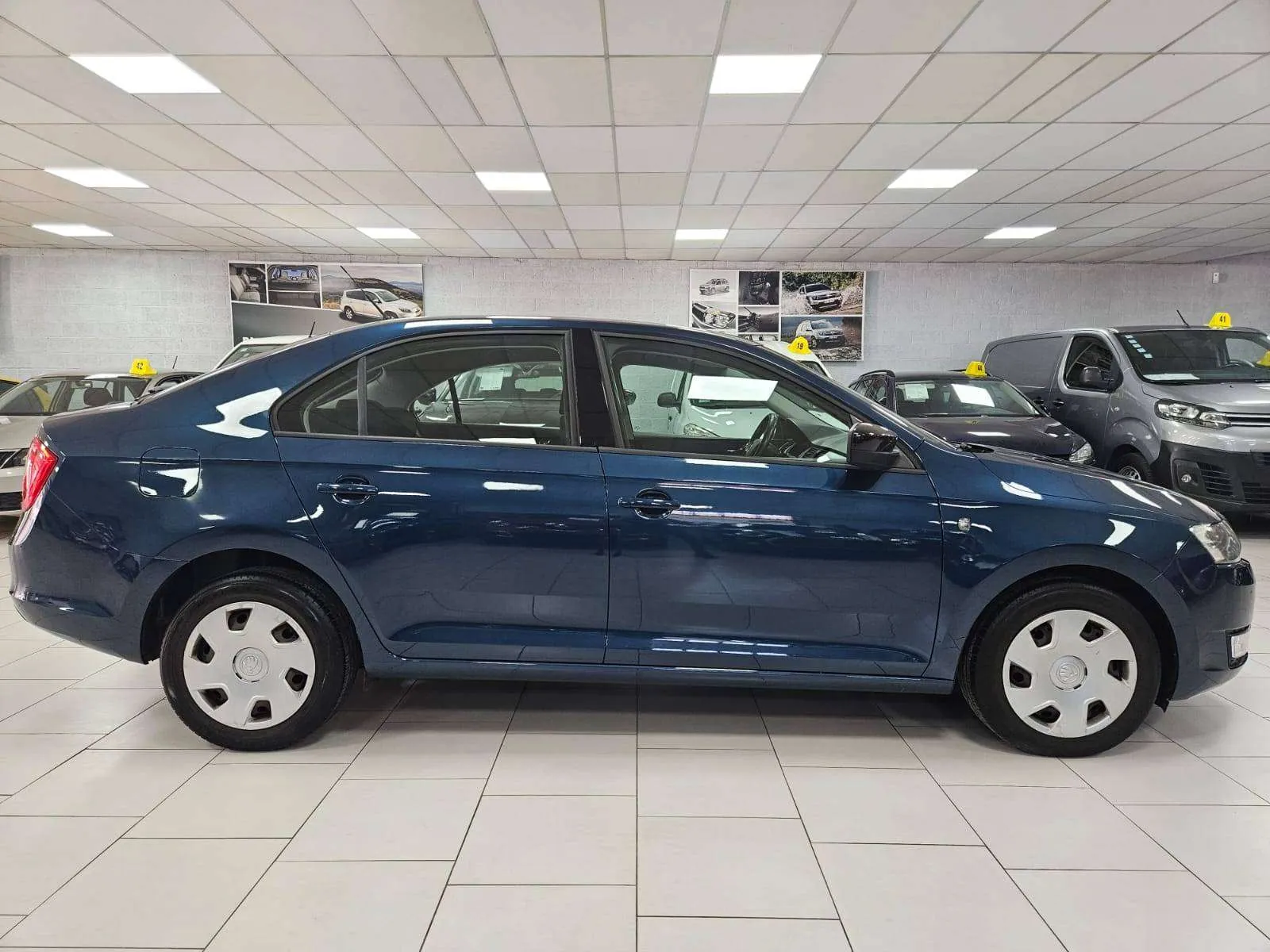 Skoda Rapid 2013 photo 5