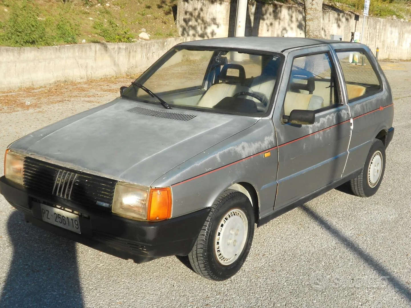 Fiat Uno 1988 photo 5