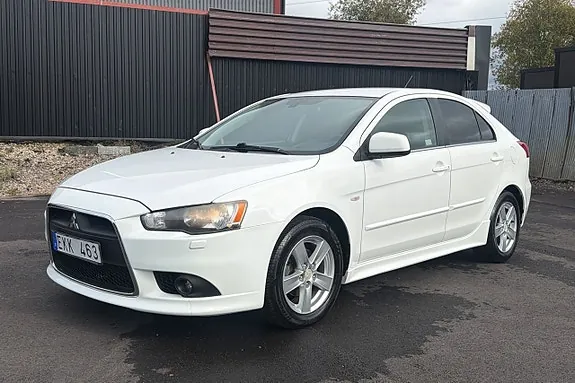 Mitsubishi Lancer 2010 photo 4