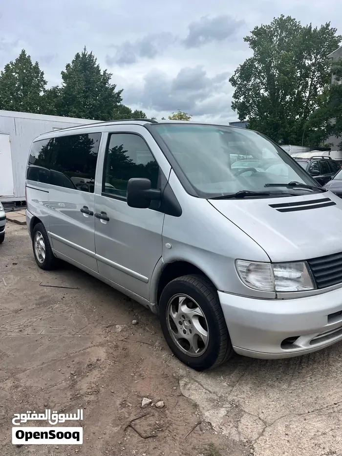 Mercedes-Benz V-Class