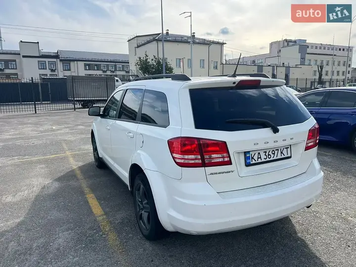 Dodge Journey 2015 photo 4