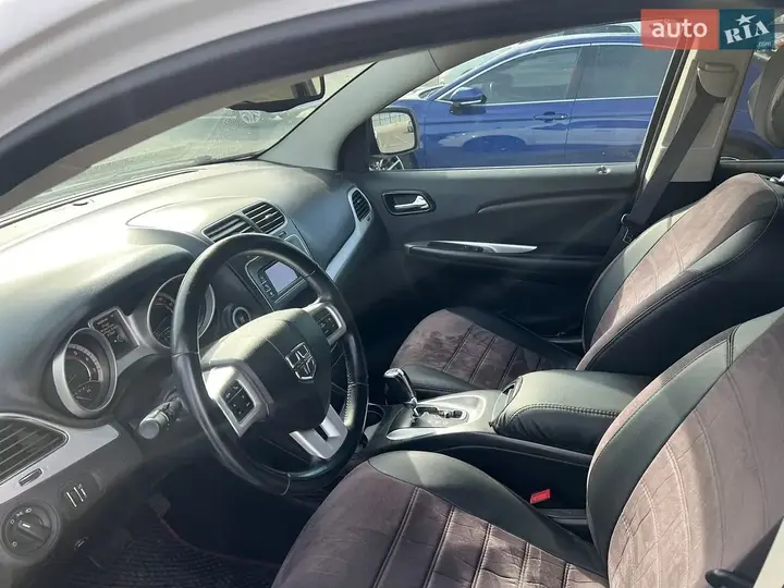 Dodge Journey 2015 photo 5