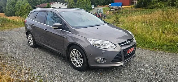 Ford Focus 2011 photo 3