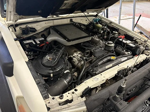 Toyota Land Cruiser 2011 photo 4