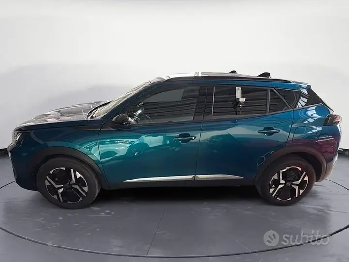 Peugeot 2008 2025 photo 3