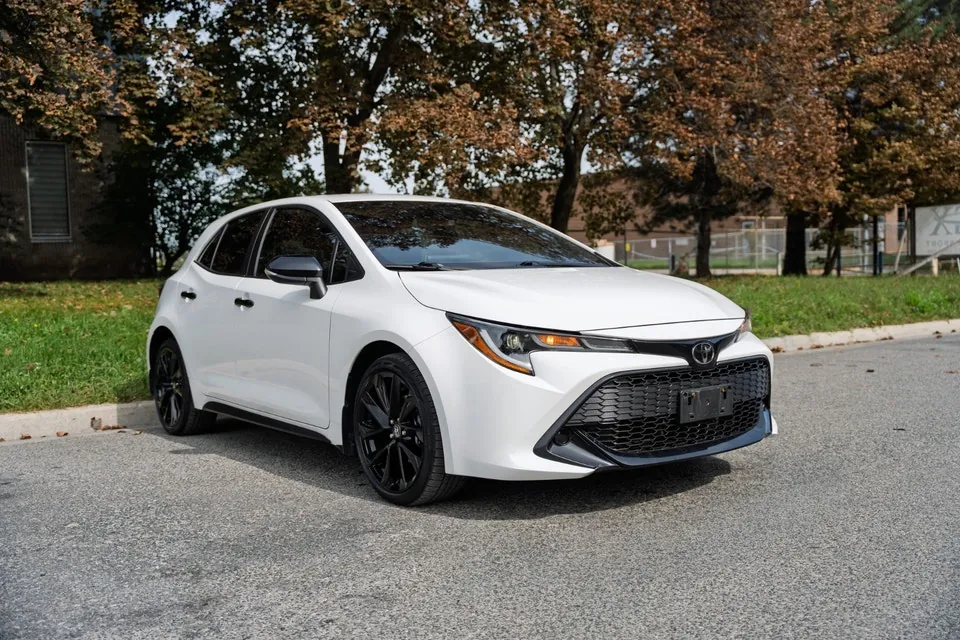 Toyota Corolla Hatchback 2022 photo 3
