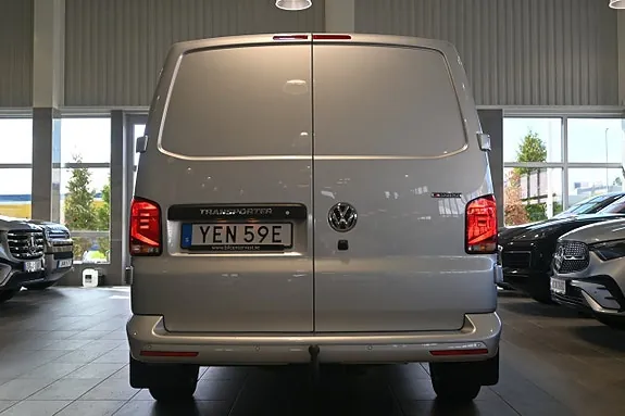 Volkswagen Transporter 2024 photo 3