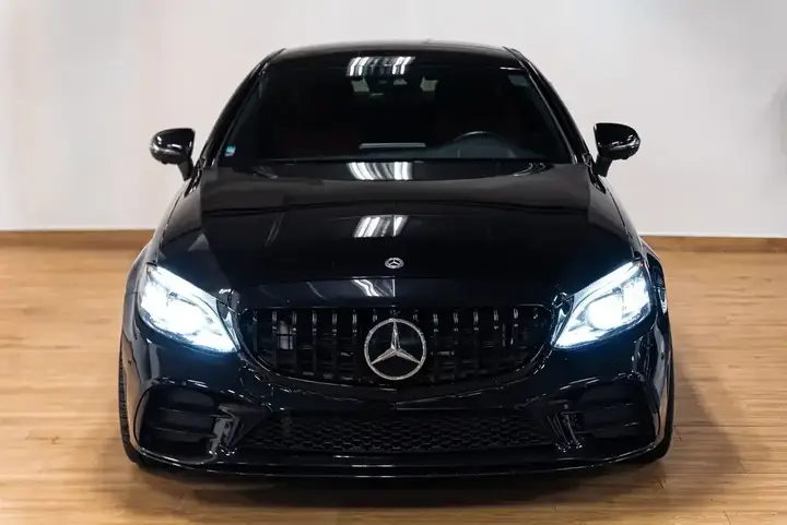 Mercedes-Benz C-Class 2019 photo 2