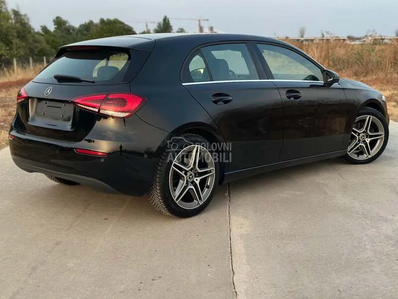 Mercedes-Benz A200 2022 photo 5