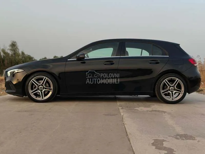 Mercedes-Benz A200 2022 photo 2