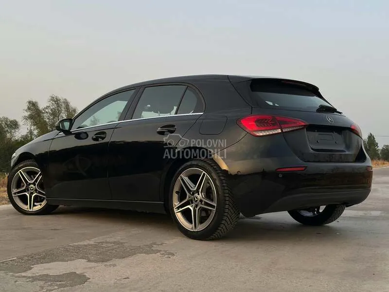 Mercedes-Benz A200 2022 photo 3