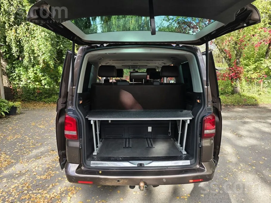 Volkswagen Multivan 2010 photo 4