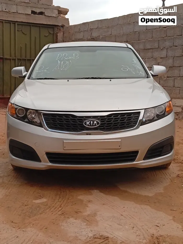 Kia Lotus 2010 photo 3