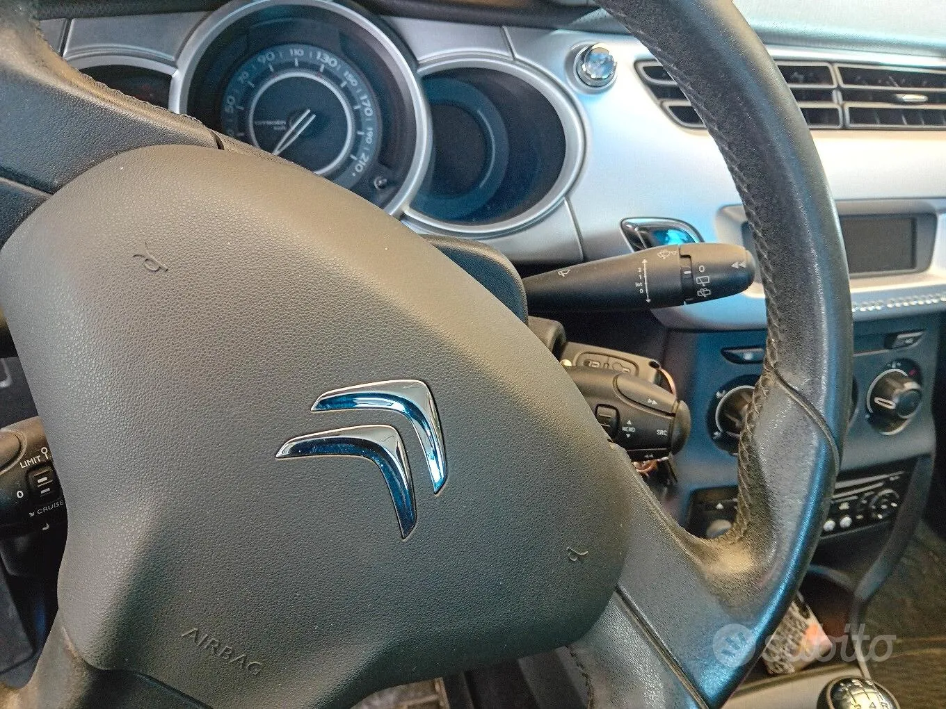 Citroen C3 2011 photo 5