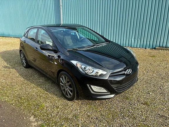 Hyundai I30 2013 photo 2