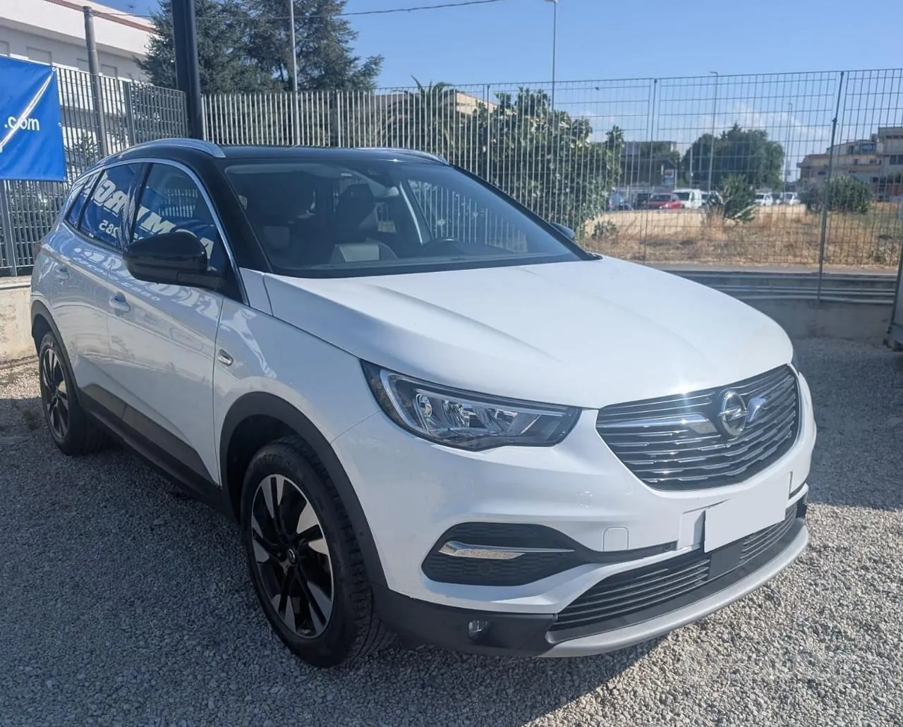Opel Grandland X 2020 photo 2