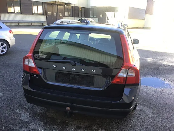 Volvo V70 2012 photo 4